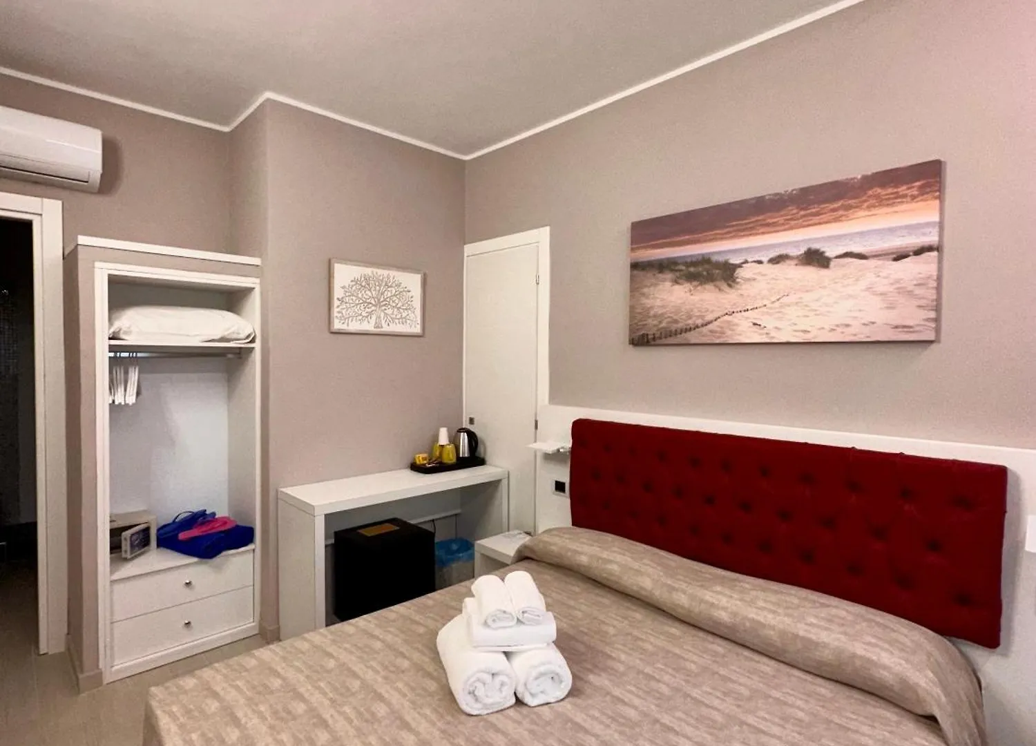 Blue Inn Residence E B&B Lido delle Nazioni Aparthotel